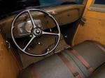 Ford V8 DeLuxe Station Wagon 1933 года